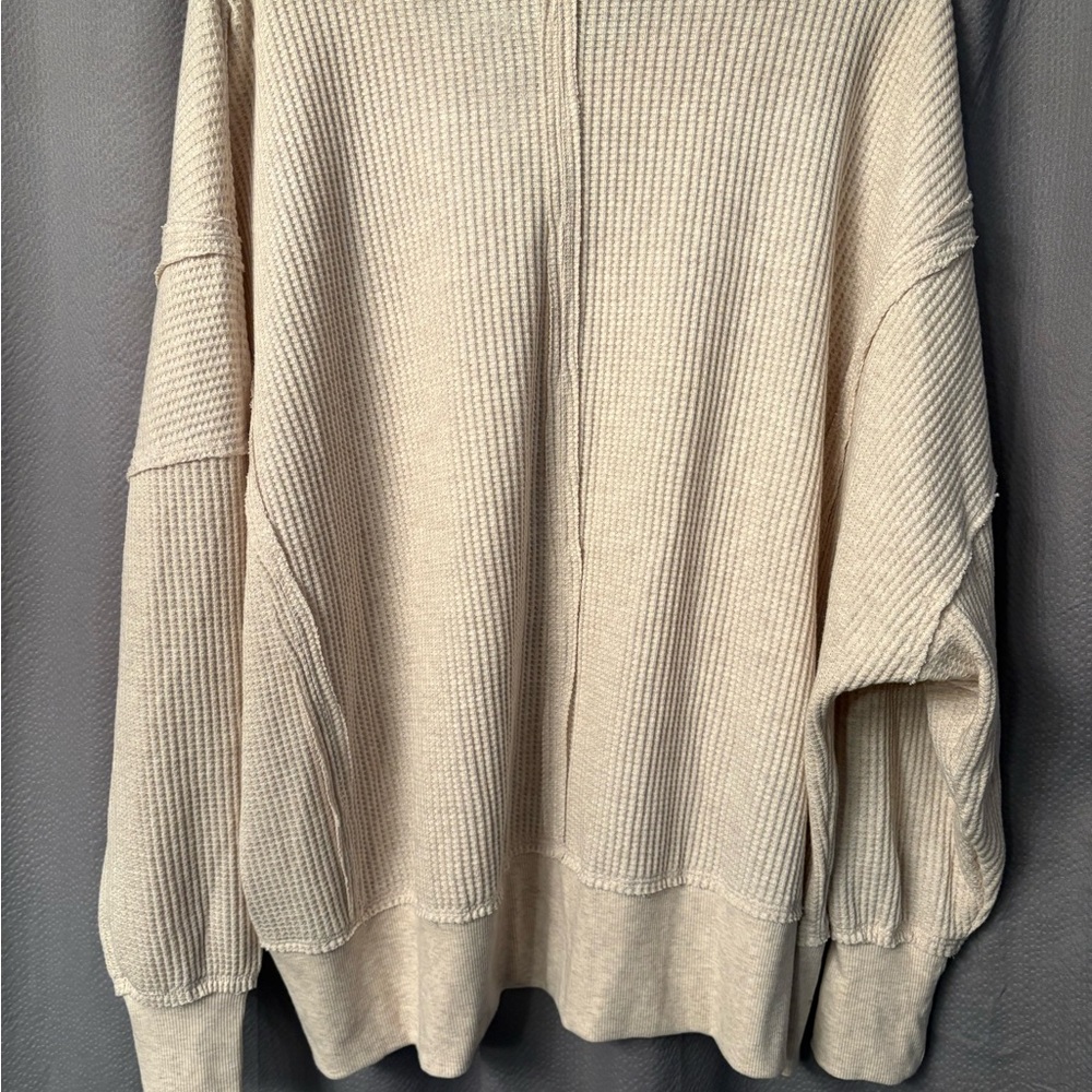 SO Women’s Oatmeal,  Oversized Waffle V-neck - Picture 2 of 2